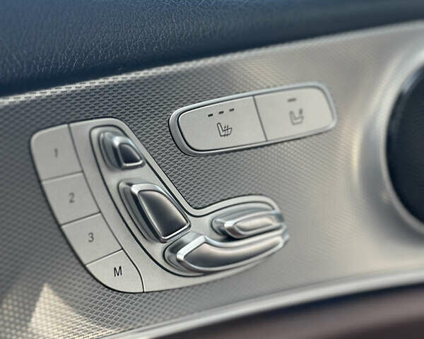 Белый Мерседес Е-Класс, объемом двигателя 1.6 л и пробегом 58 тыс. км за 38500 $, фото 12 на Automoto.ua