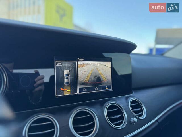 Белый Мерседес Е-Класс, объемом двигателя 1.95 л и пробегом 70 тыс. км за 31999 $, фото 28 на Automoto.ua