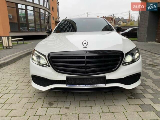 Белый Мерседес Е-Класс, объемом двигателя 2 л и пробегом 213 тыс. км за 29900 $, фото 5 на Automoto.ua