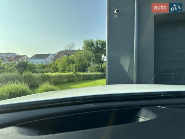 Белый Мерседес Е-Класс, объемом двигателя 1.6 л и пробегом 58 тыс. км за 38500 $, фото 17 на Automoto.ua