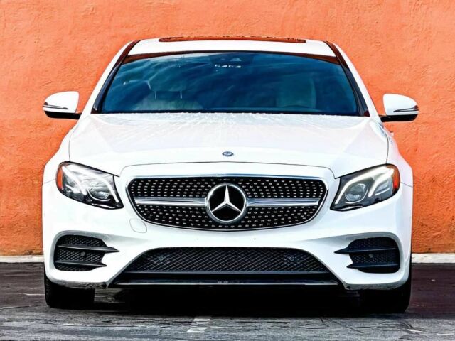 Белый Мерседес Е-Класс, объемом двигателя 2 л и пробегом 45 тыс. км за 7600 $, фото 1 на Automoto.ua