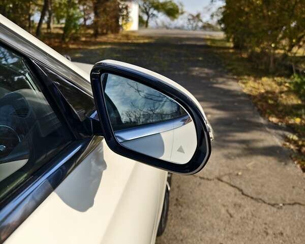 Білий Мерседес Е-Клас, об'ємом двигуна 1.99 л та пробігом 41 тис. км за 43500 $, фото 16 на Automoto.ua