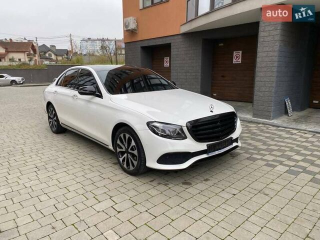 Белый Мерседес Е-Класс, объемом двигателя 2 л и пробегом 213 тыс. км за 29900 $, фото 29 на Automoto.ua