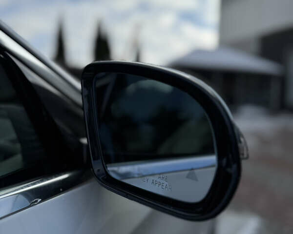 Белый Мерседес Е-Класс, объемом двигателя 1.99 л и пробегом 76 тыс. км за 31500 $, фото 18 на Automoto.ua