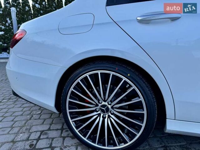 Білий Мерседес Е-Клас, об'ємом двигуна 1.99 л та пробігом 85 тис. км за 45500 $, фото 12 на Automoto.ua