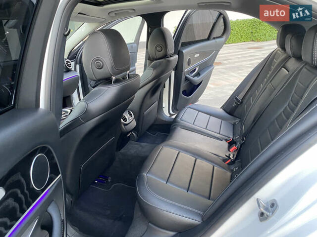 Белый Мерседес Е-Класс, объемом двигателя 2 л и пробегом 109 тыс. км за 33000 $, фото 44 на Automoto.ua