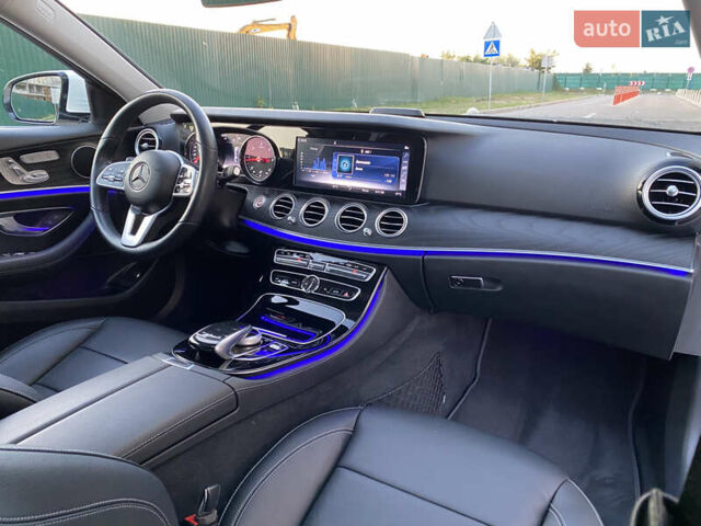 Белый Мерседес Е-Класс, объемом двигателя 2 л и пробегом 109 тыс. км за 33000 $, фото 55 на Automoto.ua