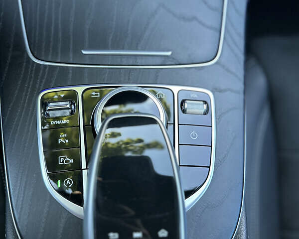 Белый Мерседес Е-Класс, объемом двигателя 1.95 л и пробегом 121 тыс. км за 43500 $, фото 65 на Automoto.ua