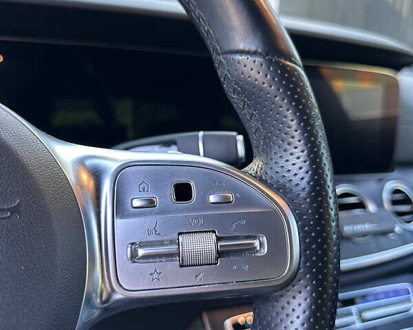 Белый Мерседес Е-Класс, объемом двигателя 1.95 л и пробегом 121 тыс. км за 43500 $, фото 62 на Automoto.ua