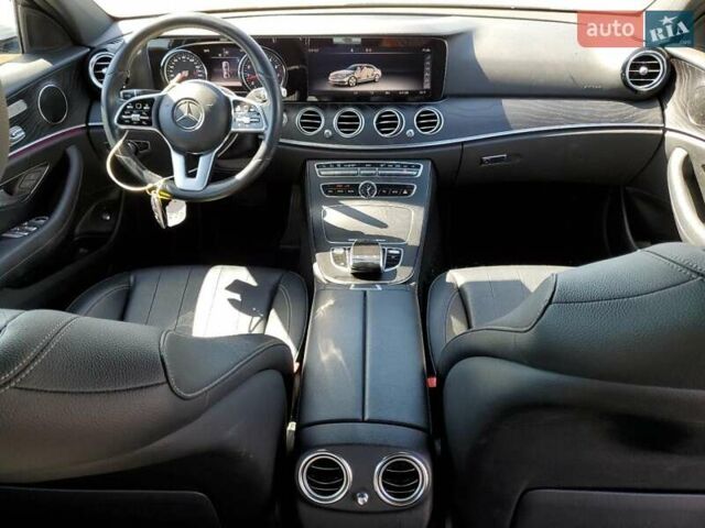 Мерседес Е-Класс 2019 в Львове на Automoto.ua Белый Мерседес Е-Класс, объемом двигателя 1.99 л и пробегом 85 тыс. км за 11000 $, фото 7 на Automoto.ua