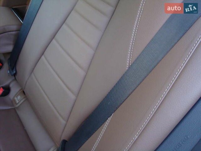 Белый Мерседес Е-Класс, объемом двигателя 2 л и пробегом 120 тыс. км за 33400 $, фото 13 на Automoto.ua