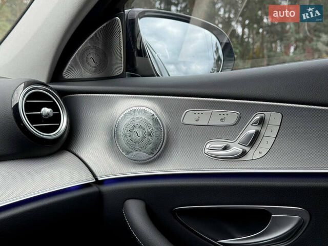 Белый Мерседес Е-Класс, объемом двигателя 1.99 л и пробегом 64 тыс. км за 44999 $, фото 103 на Automoto.ua