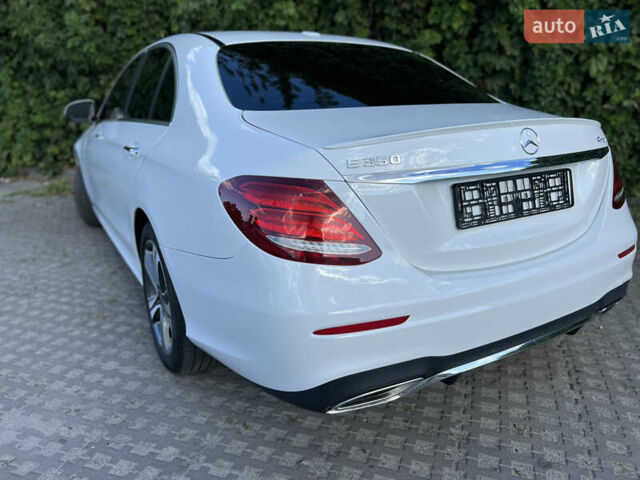 Белый Мерседес Е-Класс, объемом двигателя 2 л и пробегом 55 тыс. км за 42999 $, фото 13 на Automoto.ua