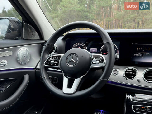 Белый Мерседес Е-Класс, объемом двигателя 1.99 л и пробегом 64 тыс. км за 44999 $, фото 82 на Automoto.ua