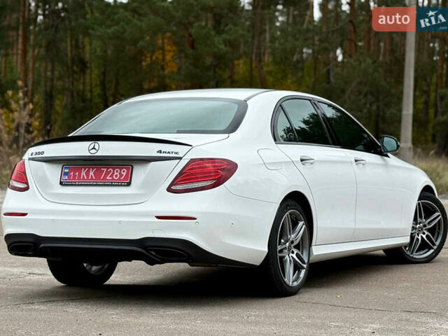 Белый Мерседес Е-Класс, объемом двигателя 1.99 л и пробегом 64 тыс. км за 44999 $, фото 37 на Automoto.ua