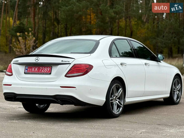Белый Мерседес Е-Класс, объемом двигателя 1.99 л и пробегом 64 тыс. км за 45500 $, фото 40 на Automoto.ua