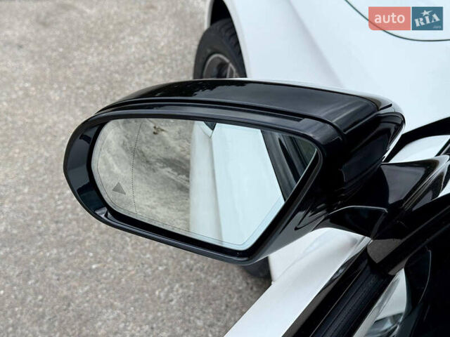 Белый Мерседес Е-Класс, объемом двигателя 1.99 л и пробегом 64 тыс. км за 44999 $, фото 57 на Automoto.ua