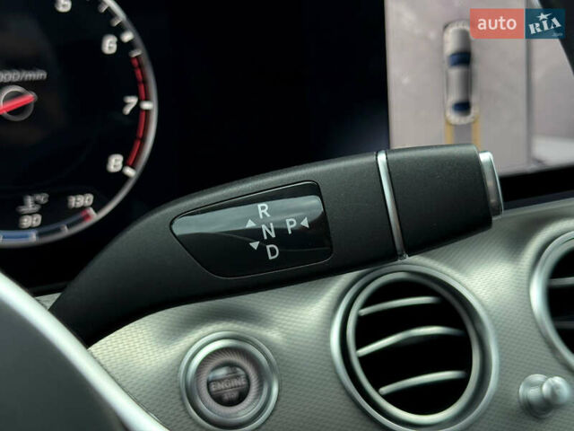 Белый Мерседес Е-Класс, объемом двигателя 1.99 л и пробегом 64 тыс. км за 45500 $, фото 97 на Automoto.ua