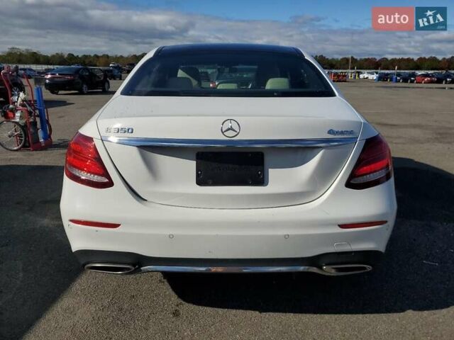 Белый Мерседес Е-Класс, объемом двигателя 1.99 л и пробегом 85 тыс. км за 24500 $, фото 2 на Automoto.ua