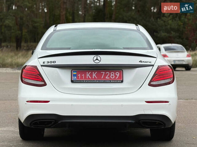 Белый Мерседес Е-Класс, объемом двигателя 1.99 л и пробегом 64 тыс. км за 45500 $, фото 43 на Automoto.ua