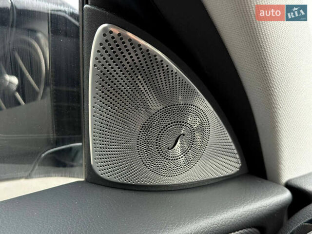 Белый Мерседес Е-Класс, объемом двигателя 1.99 л и пробегом 64 тыс. км за 44999 $, фото 100 на Automoto.ua