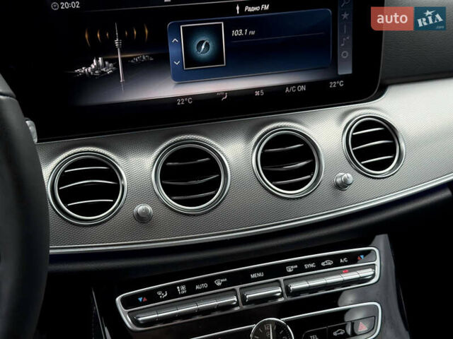 Белый Мерседес Е-Класс, объемом двигателя 1.99 л и пробегом 64 тыс. км за 44999 $, фото 94 на Automoto.ua