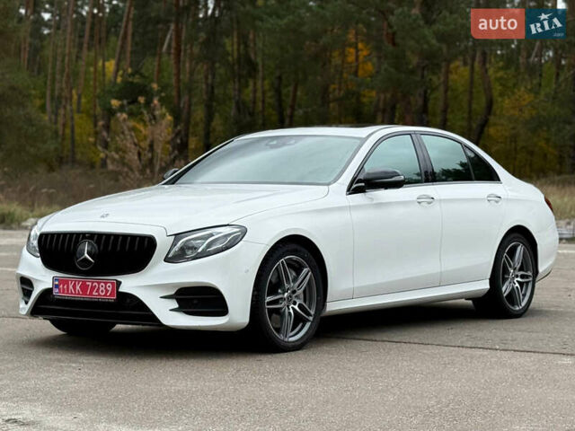 Белый Мерседес Е-Класс, объемом двигателя 1.99 л и пробегом 64 тыс. км за 44999 $, фото 9 на Automoto.ua