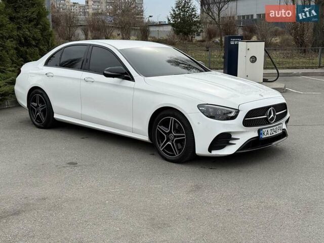 Білий Мерседес Е-Клас, об'ємом двигуна 1.95 л та пробігом 62 тис. км за 57999 $, фото 9 на Automoto.ua