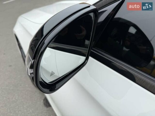 Білий Мерседес Е-Клас, об'ємом двигуна 1.95 л та пробігом 62 тис. км за 57999 $, фото 14 на Automoto.ua