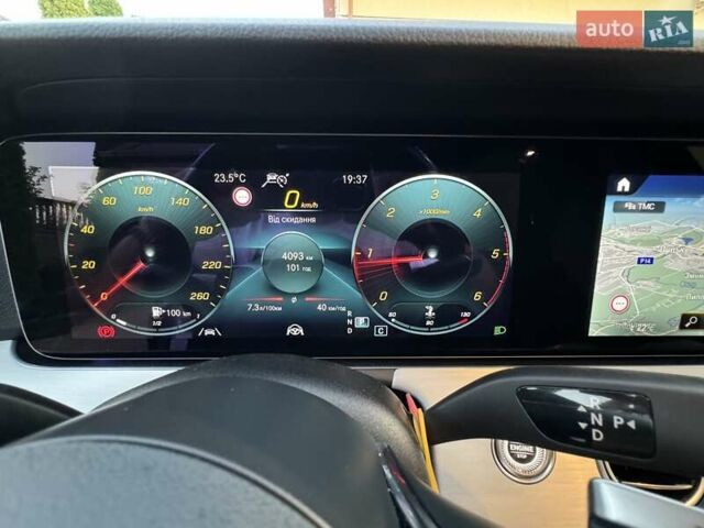 Білий Мерседес Е-Клас, об'ємом двигуна 1.95 л та пробігом 230 тис. км за 36500 $, фото 42 на Automoto.ua