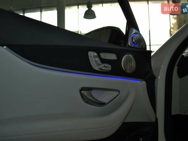 Мерседес Е-Класс 2022 в Ровно на Automoto.ua Белый Мерседес Е-Класс, объемом двигателя 1.99 л и пробегом 37 тыс. км за 47500 $, фото 25 на Automoto.ua