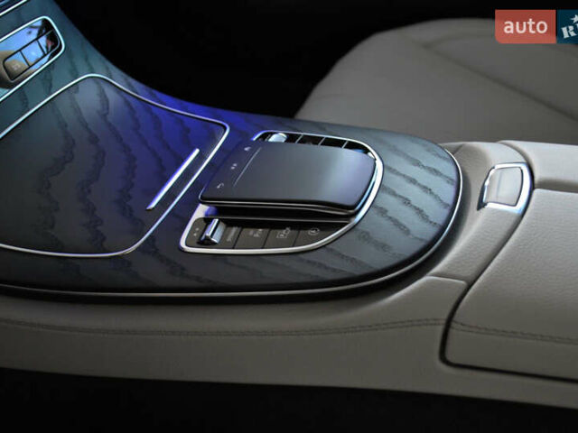 Белый Мерседес Е-Класс, объемом двигателя 1.99 л и пробегом 37 тыс. км за 47000 $, фото 31 на Automoto.ua