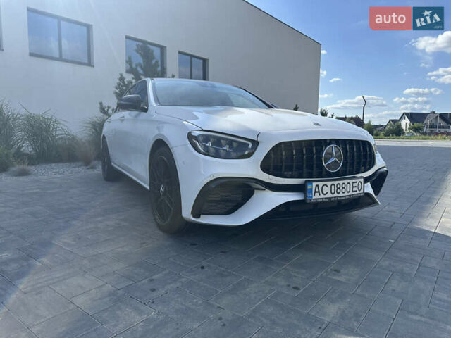 Білий Мерседес Е-Клас, об'ємом двигуна 1.99 л та пробігом 67 тис. км за 59000 $, фото 2 на Automoto.ua