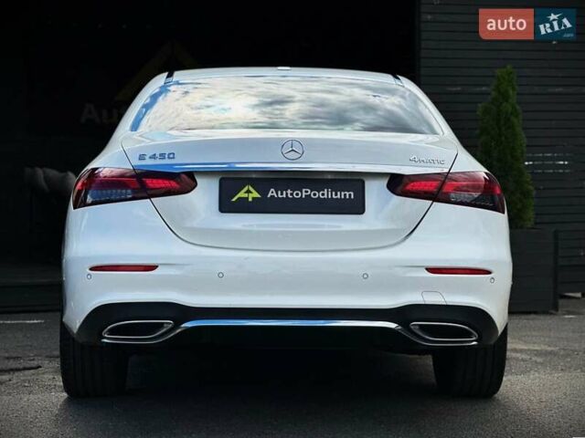 Белый Мерседес Е-Класс, объемом двигателя 3 л и пробегом 20 тыс. км за 55555 $, фото 12 на Automoto.ua