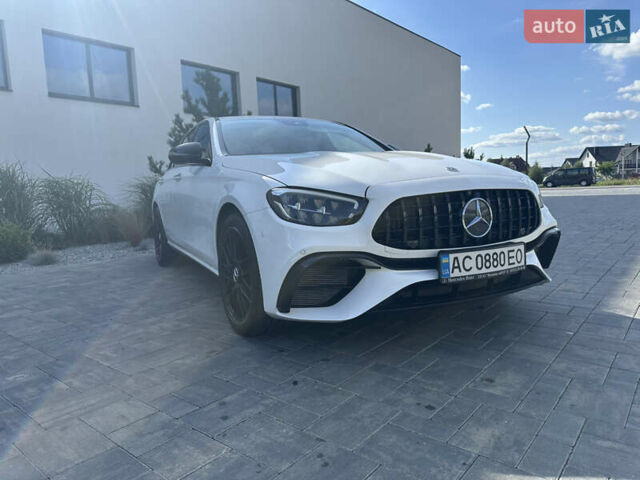 Белый Мерседес Е-Класс, объемом двигателя 1.99 л и пробегом 62 тыс. км за 71500 $, фото 1 на Automoto.ua