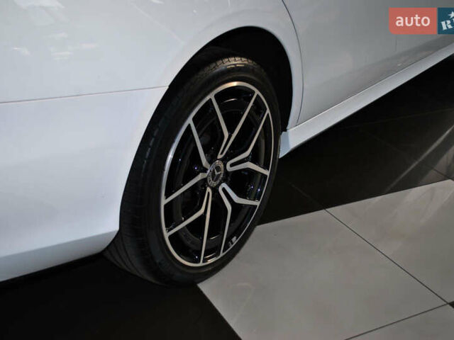 Мерседес Е-Класс 2022 в Ровно на Automoto.ua Белый Мерседес Е-Класс, объемом двигателя 1.99 л и пробегом 37 тыс. км за 47500 $, фото 20 на Automoto.ua