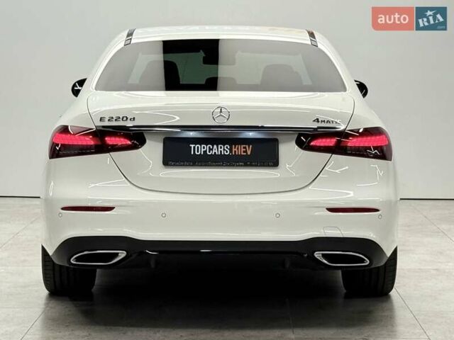 Белый Мерседес Е-Класс, объемом двигателя 1.95 л и пробегом 76 тыс. км за 49990 $, фото 8 на Automoto.ua