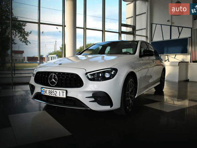 Мерседес Е-Класс 2022 в Ровно на Automoto.ua Белый Мерседес Е-Класс, объемом двигателя 1.99 л и пробегом 37 тыс. км за 47500 $, фото 8 на Automoto.ua