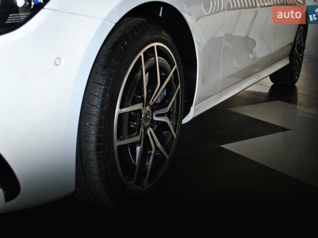 Мерседес Е-Класс 2022 в Ровно на Automoto.ua Белый Мерседес Е-Класс, объемом двигателя 1.99 л и пробегом 37 тыс. км за 47500 $, фото 11 на Automoto.ua