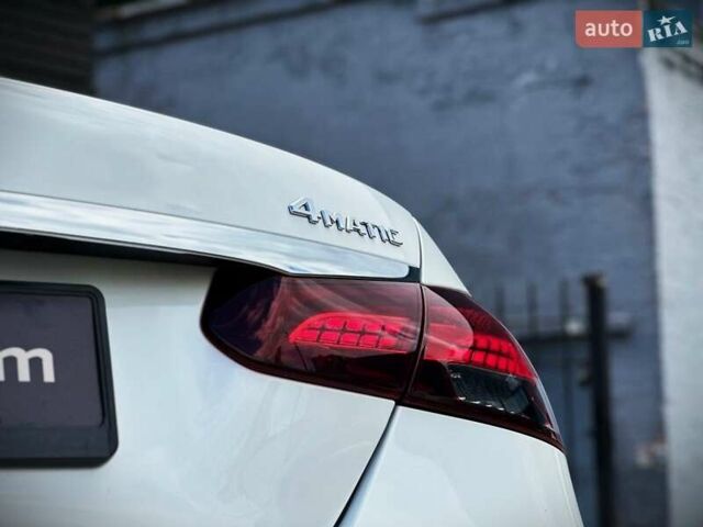 Белый Мерседес Е-Класс, объемом двигателя 3 л и пробегом 20 тыс. км за 55555 $, фото 18 на Automoto.ua