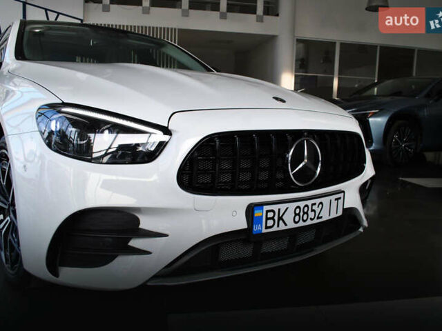 Мерседес Е-Класс 2022 в Ровно на Automoto.ua Белый Мерседес Е-Класс, объемом двигателя 1.99 л и пробегом 37 тыс. км за 47500 $, фото 7 на Automoto.ua
