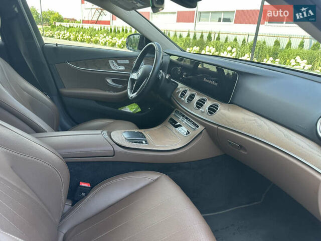 Білий Мерседес Е-Клас, об'ємом двигуна 1.99 л та пробігом 67 тис. км за 59000 $, фото 16 на Automoto.ua