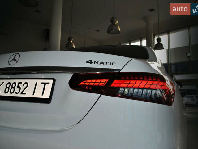 Белый Мерседес Е-Класс, объемом двигателя 1.99 л и пробегом 37 тыс. км за 47000 $, фото 18 на Automoto.ua