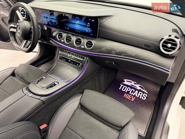 Белый Мерседес Е-Класс, объемом двигателя 1.95 л и пробегом 75 тыс. км за 52999 $, фото 43 на Automoto.ua