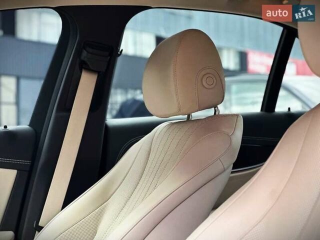 Белый Мерседес Е-Класс, объемом двигателя 3 л и пробегом 20 тыс. км за 55555 $, фото 27 на Automoto.ua