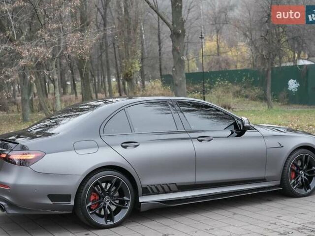 Белый Мерседес Е-Класс, объемом двигателя 3 л и пробегом 46 тыс. км за 93333 $, фото 28 на Automoto.ua