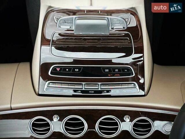 Белый Мерседес Е-Класс, объемом двигателя 3 л и пробегом 20 тыс. км за 55555 $, фото 48 на Automoto.ua