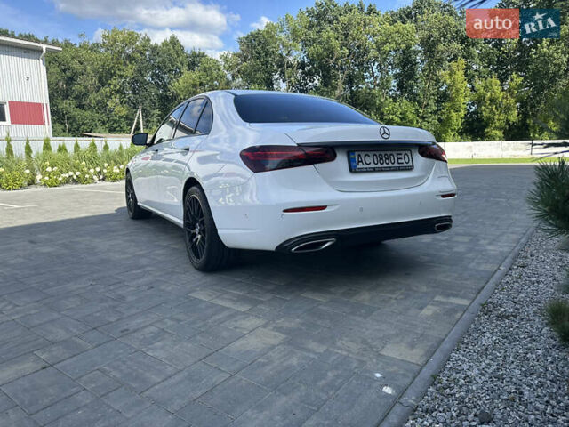 Белый Мерседес Е-Класс, объемом двигателя 1.99 л и пробегом 62 тыс. км за 71500 $, фото 8 на Automoto.ua