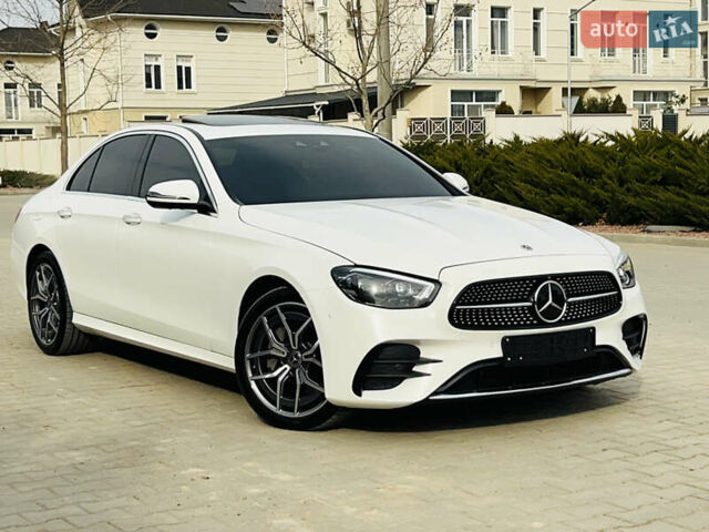 Белый Мерседес Е-Класс, объемом двигателя 1.99 л и пробегом 28 тыс. км за 59900 $, фото 17 на Automoto.ua