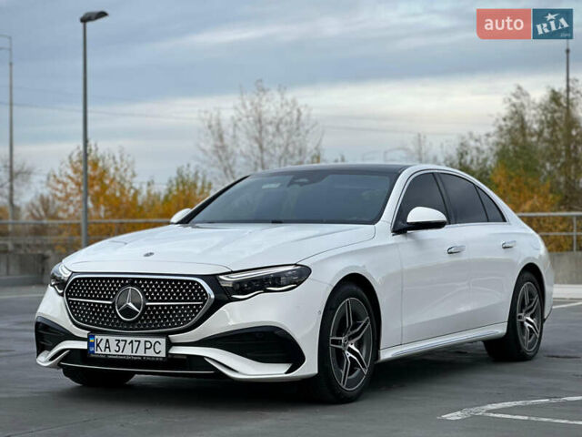 Белый Мерседес Е-Класс, объемом двигателя 1.99 л и пробегом 18 тыс. км за 98000 $, фото 37 на Automoto.ua